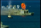 Espectacular hundimiento de un barco de guerra frente a la costa de Australia