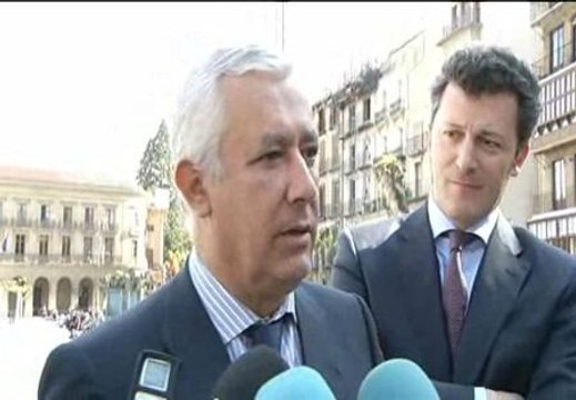 Arenas insta al Gobierno a impedir que los etarras entren en instituciones