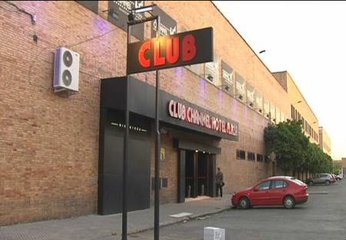 Los clubes de alterne sortean la crisis en España