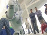 160 robots compiten en la Ciudad de las Artes