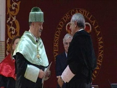 Vicente del Bosque es doctor honoris causa por la Universidad de Castilla-La Mancha