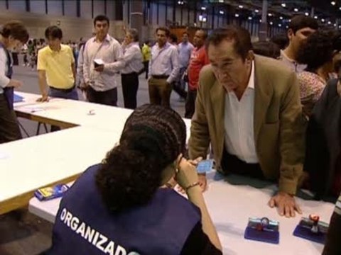 Los peruanos españoles votan hoy