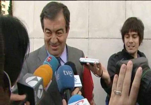 Álvarez-Cascos declara tras las amenazas del juez