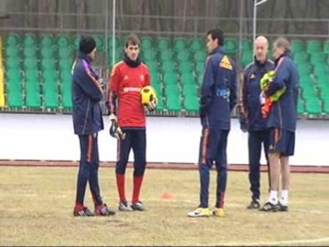 España se entrena sobre la 'tierra' de Kaunas