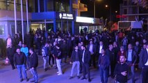 Antalya AK Parti Binası Önünde Bekleyiş Sürüyor