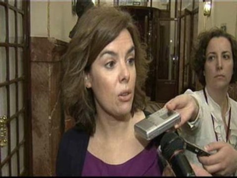 Sáenz de Santamaría: Nuestro apoyo al Pacto Antiterrorista es leal y legal