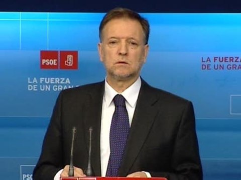 Iglesias pide tiempo para Zapatero