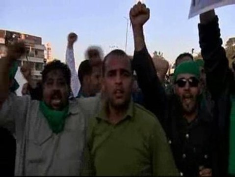 Los partidarios de Gadafi se atrincheran en Misrata