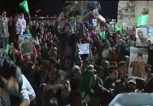 Continúan las concentraciones en apoyo a Gadafi en Trípoli