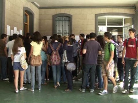 Colegios españoles debatirán sobre ciudadanía