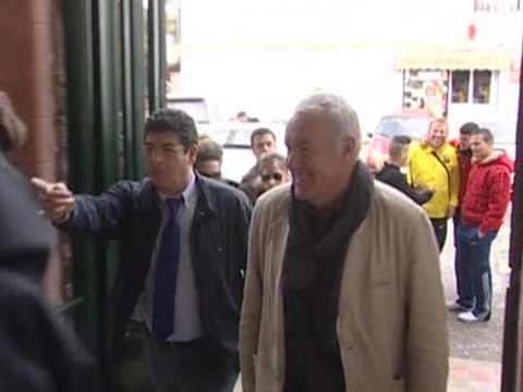 Lara critica que Zapatero apoye el Pacto del Euro