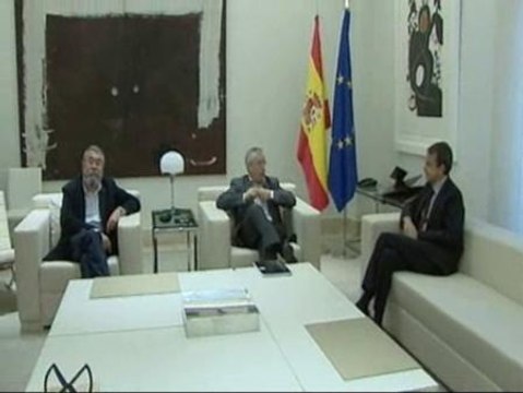 Zapatero se reúne hoy con los líderes sindicales