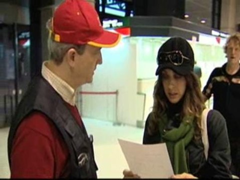 Unos 250 españoles son evacuados de Japón