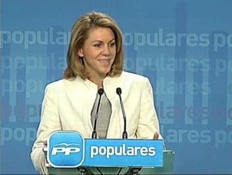 Cospedal sobre Aguirre: Es una mujer fuerte, luchadora, estamos con ella y la queremos mucho