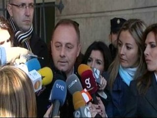 Cuatro compañeros del Instituto desmontan la coartada del Cuco