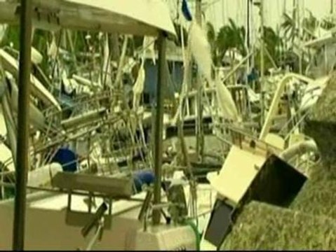 El ciclón Yasi deja un solo muerto en Australia