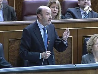 "PP quiere poner sordina en lucha contra ETA"