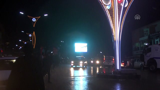 Şemdinli'de AK Parti sevinci - HAKKARİ