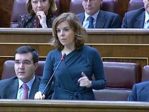 Los españoles necesitan un puesto de trabajo, a poder ser, estable