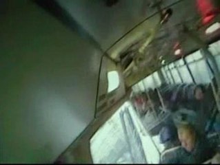 Impresionantes imágenes de un accidente de autobús