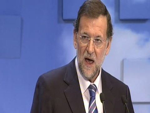 Rajoy considera que los españoles tienen sed de urnas
