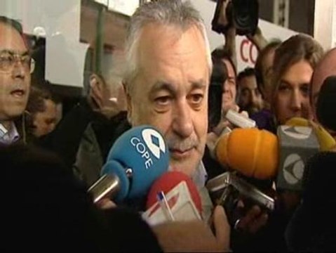 Los 'barones' del PSOE rechazan que exista un debate sucesorio