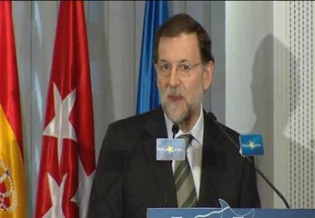 Video herunterladen: Rajoy evita hablar sobre el rescate