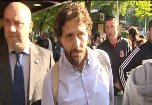 Llegan a la Audiencia los acusados por el 25S