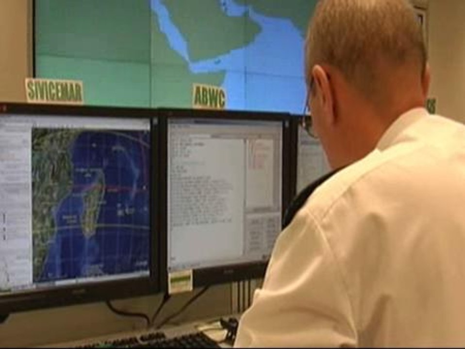 El COVAM vigila y alerta a barcos españoles de...