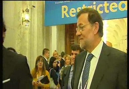 Rajoy: Cualquier señal de debilidad, de desunión o de duda pone peligrosamente en riesgo nuestra estabilidad