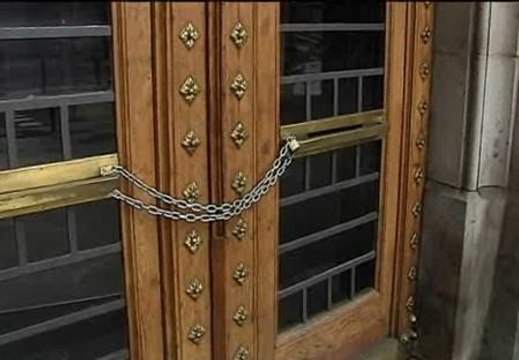 Miles de estudiantes toman las calles de Barcelona