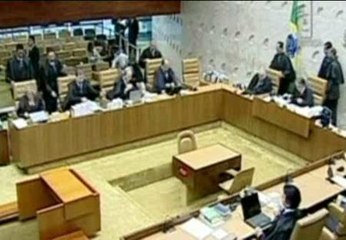 Condenan a tres colaboradores de Lula por comprar apoyos para su gobierno