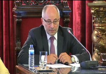 El alcalde de Ourense: "Me voy como llegué, con la cabeza alta"