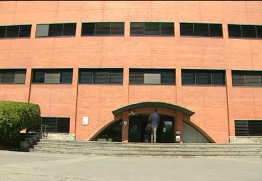 Veinte de cada cien parados son universitarios