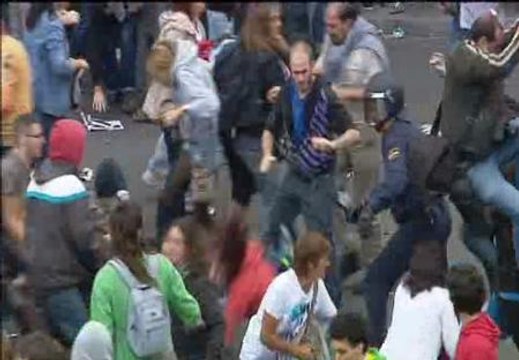 64 heridos y 28 detenidos, balance de la jornada de protesta ante el Congreso