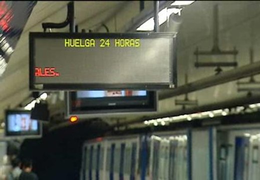 Jornada de huelga de metro, tren y autobús en Barcelona