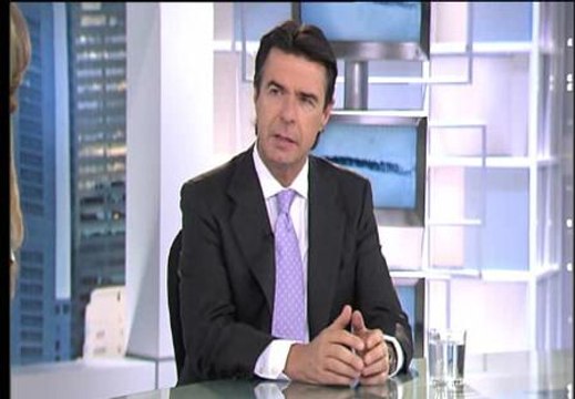 Soria presentará en el Consejo de Ministros un informe con soluciones para el déficit eléctrico