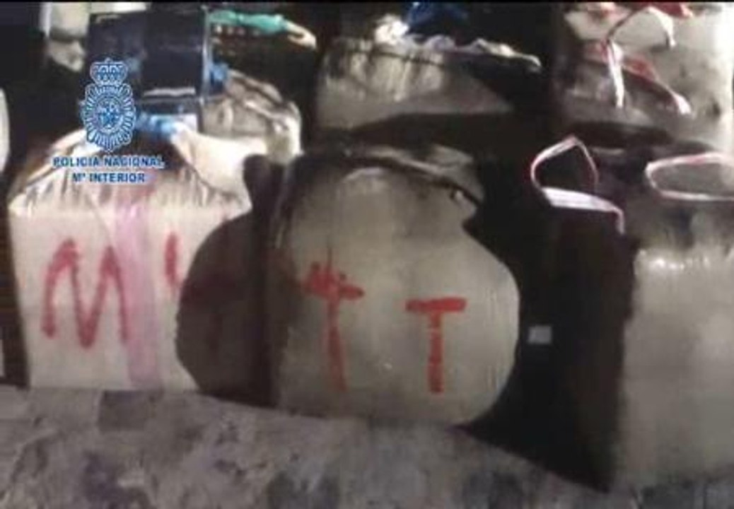 Intervenido en Huelva un barco con 750 kilos de hachís a bordo