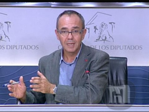 ICV sospecha que el Gobierno va a recortar las pensiones