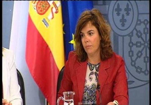 Sáenz de Santamaría: Este Gobierno respeta y comprende el parecer de las víctimas