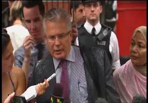 Garzón pide a Suecia garantías judiciales mínimas para Assange