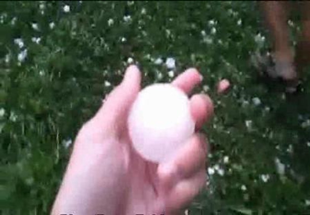 Granizos como huevos en Siberia