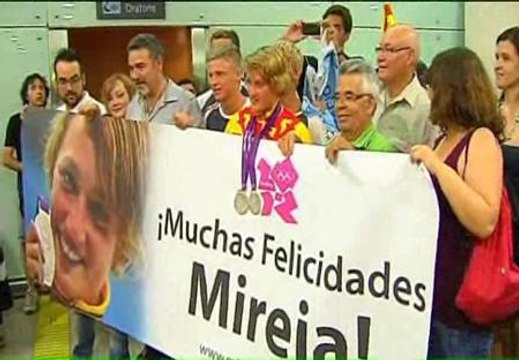 Mireia Belmonte ya está en casa