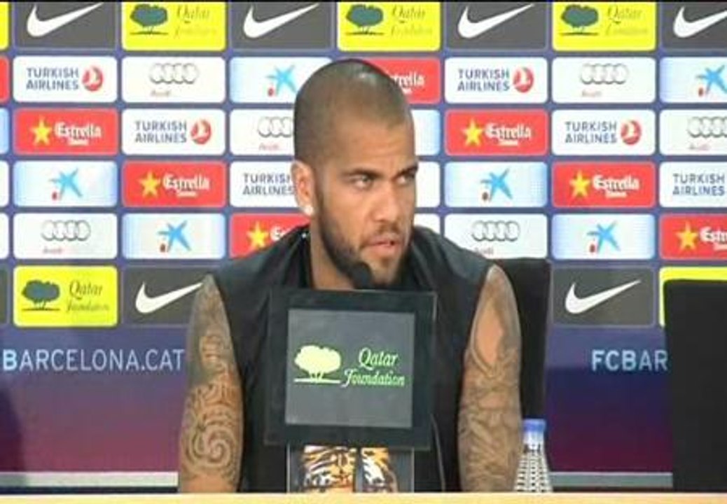 Dani Álves: "El club va a mirar siempre sus intereses"