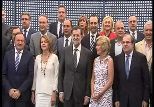 Los barones del PP abandonan Génova difundiendo un mensaje de unidad