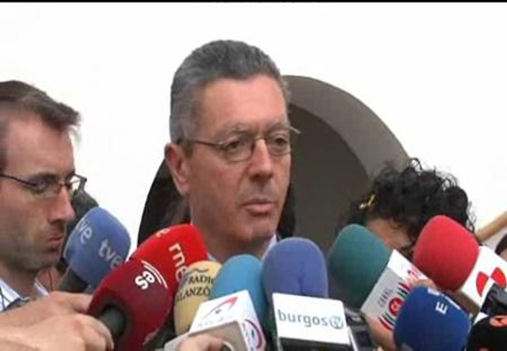 Pitada de funcionarios a Gallardón