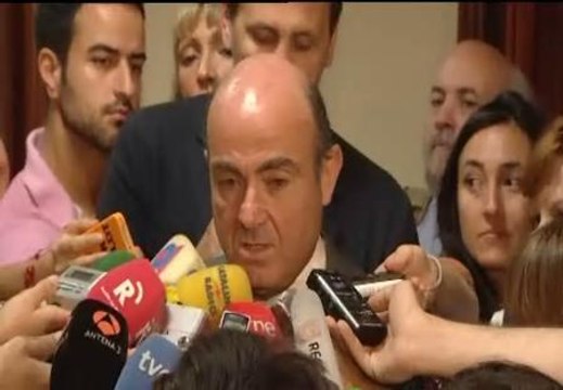 De Guindos descarta el rescate de España