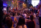Alrededor de 200 personas se manifiestan en Barcelona en contra de los recortes