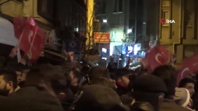 Bir Yanda 'Cumhur İttifakı' Bir Yanda 'Millet İttifakı' Seviniyor