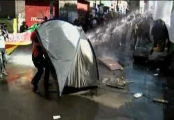 Dura represión de la Policía boliviana a los defensores de una reserva natural